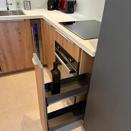 Chaleureux A Fours 48m² Vue Montagne Apartment